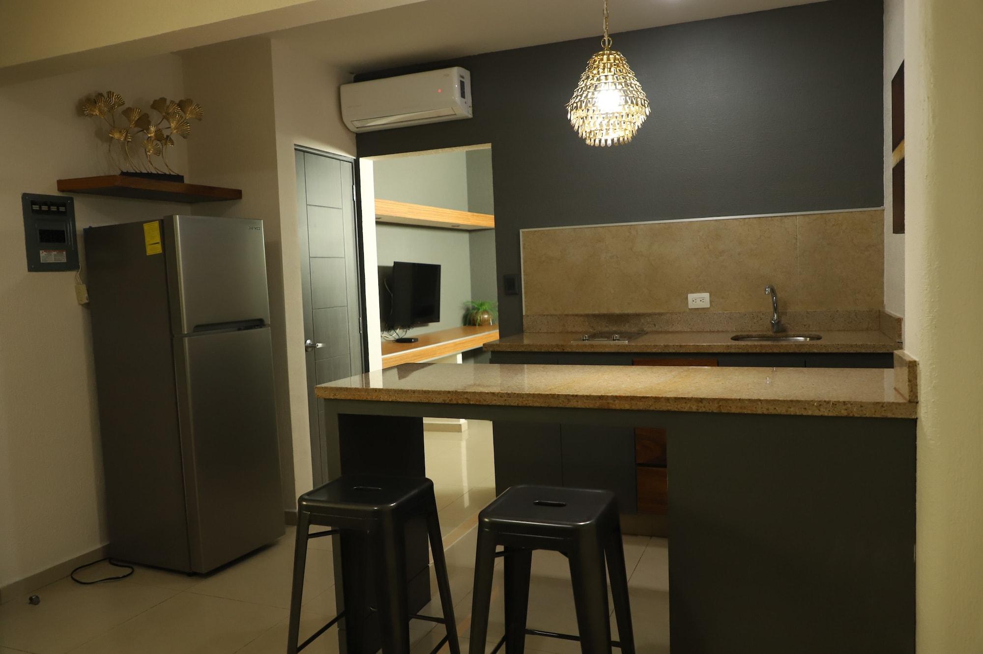 Homesuites Zaragoza Culiacan Bagian luar foto